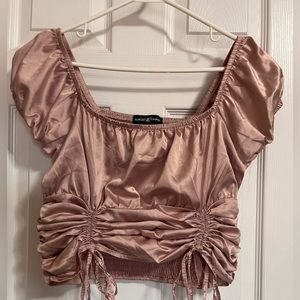 woman’s ruffle top